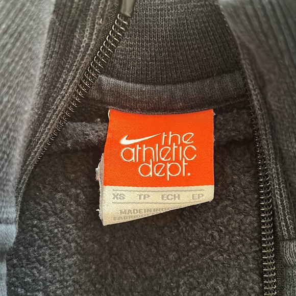 Vintage Nike quarter zip - Picture 2 of 3